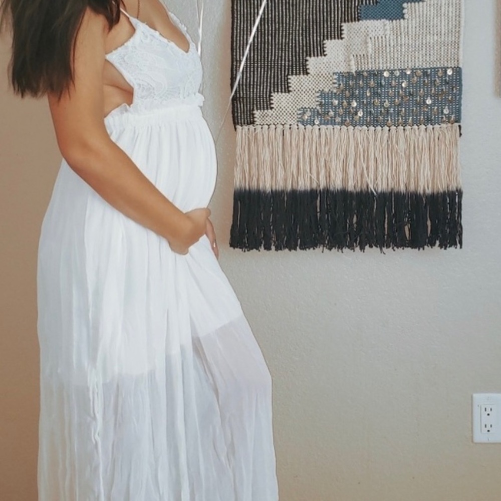Beautiful low back maxi dress, super comfy